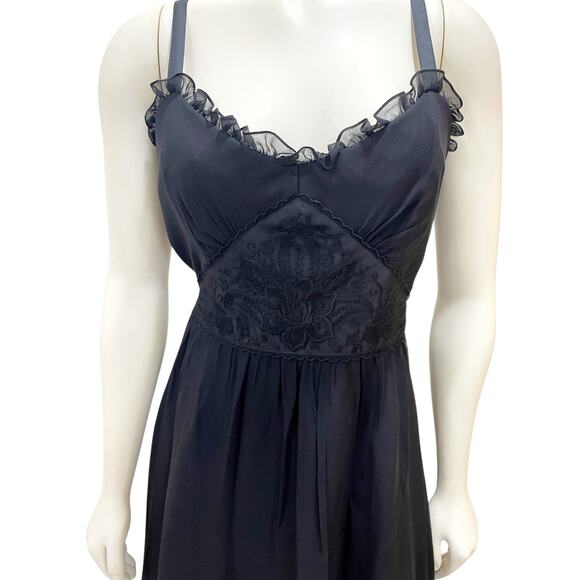 Betsy Johnson Silk Fit Flare Ruffle Embroidered Short Little Black Dress Size 10 - Picture 3 of 11